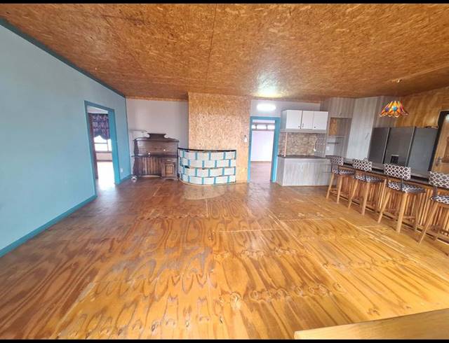 7 BEDROOM HOUSE FOR SALE IN SEEMEEU PARK